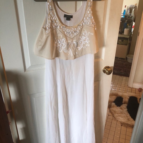 Marciano maxi dress fully lined with a creamy top - Picture 5 of 5